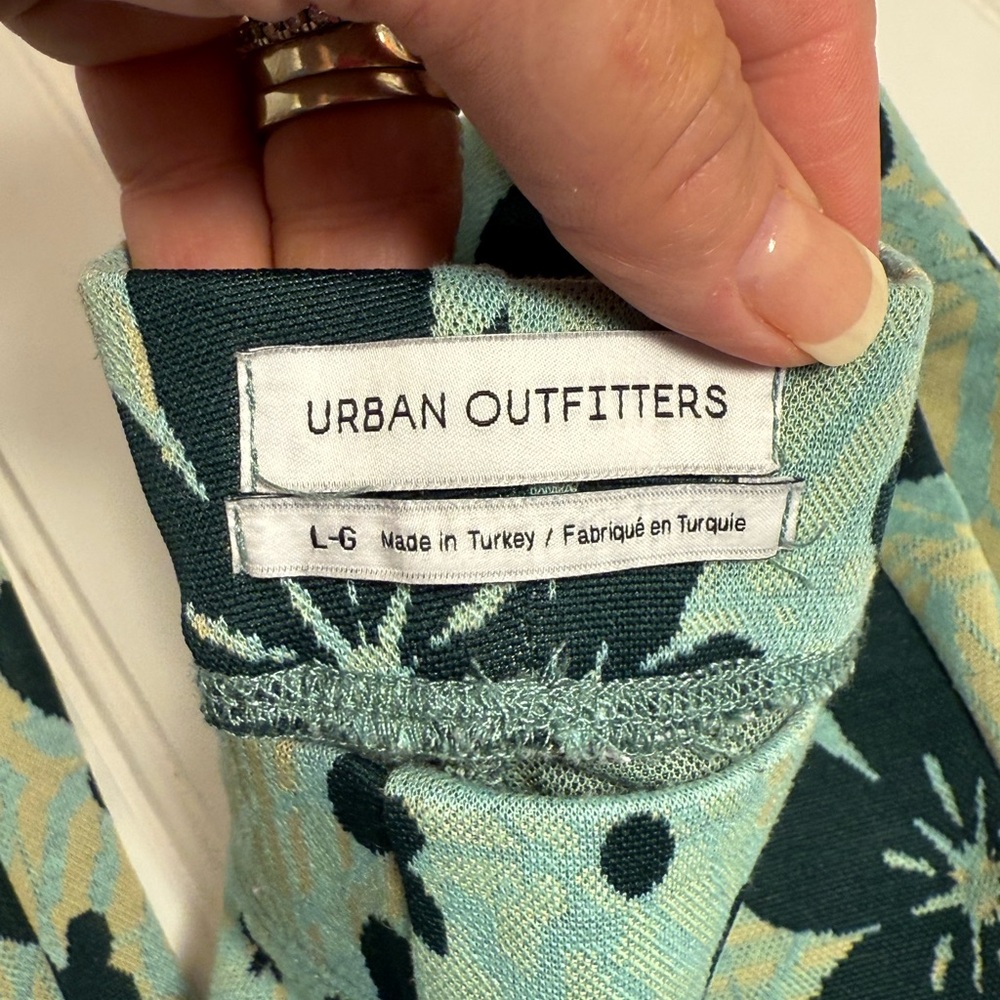 Urban Outfitters Teal and Black Patterned Leggings - Picture 3 of 4